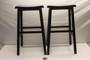 lot 24 image: Set of 2 Espresso Wooden Bar Stools