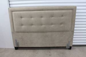 lot 37 image: Beige Tufted Queen Headboard