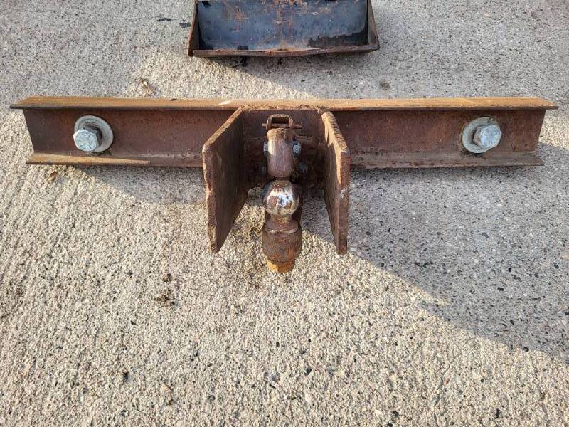 Skid Steer & Vehicle Hitches