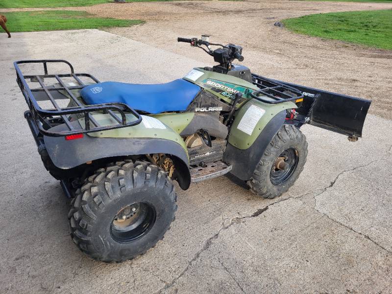 1994 Polaris Sportsman 4-wheeler With Winch & Polaris Plow