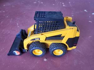 Cat Skid Steer Toy