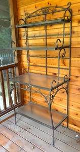 lot 78 image: Bakers Rack with Glass Shelves
