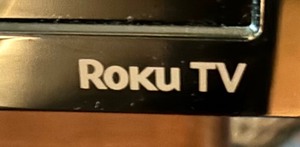 lot 87 image: Sharp Roku 31 Inch TV