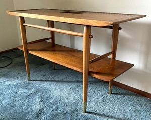 lot 22 image: Copenhagen Collection Console Table by Lane  Mid Century Modern Lane Copenhagen Console Table Media Stand