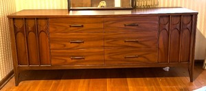 lot 8 image: Kent Coffey Perspecta Mid Century Walnut and Rosewood 9 Drawer Lowboy Dresser
