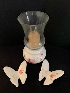lot 120 image: Dainty Collectables of all Kinds