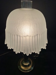 lot 124 image: Vintage Brass & Frosted Glass Accent, Dresser Table Lamp with Chimney