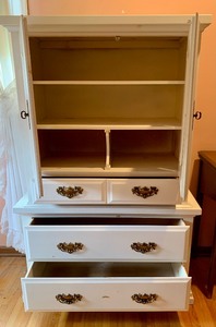 lot 136 image: Vintage White Armoire by Mastercraft