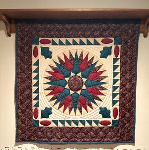 lot 193 image: Quaint Quilt with Shelf