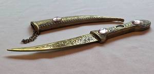 lot 241 image: Vintage Brass Dagger Letter Opener with Case