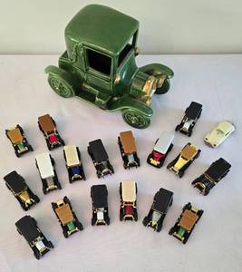 lot 248 image: Wonderful Model T Vehicle Collection and More.