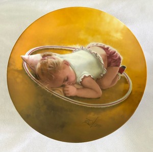 lot 147A image: Collection of Collectable Plates