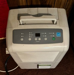 lot 253 image: Soleus Air Dehumidifier