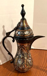 lot 69A image: Vintage Middle East Style Pot and Two Vintage Vases