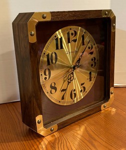 lot 268 image: Vintage Dynasty Clock