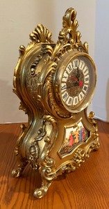 lot 34 image: Vintage Mod Department French Boulle Mantel Clock