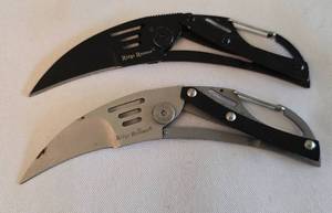 lot 333 image: Ridge Runner and Rebel Edge Caribiner Knife Collection