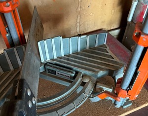 lot 344 image: Sears Craftsman Mounted Miter Saw