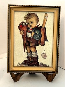lot 366 image: Hummel Plate, Petite Print and Figurines