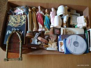 lot 9 image: Statues, Rosaries & Books