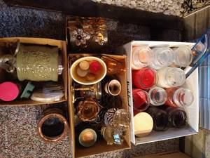 lot 24 image: Candle Lot w Yankee & Scentsy