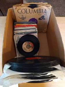 lot 43 image: Record Lot