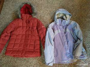 lot 60 image: Womens Winter Coats SZ Large