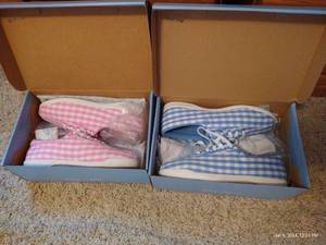 lot 94 image: New Easy Spirit Tennis Sz 9