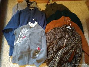 lot 95 image: 7 Super Fluffy Fleece Jackets