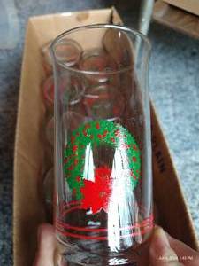 lot 115 image: 10 Tall Christmas Glasses