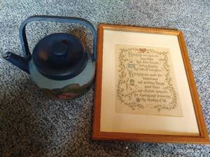 lot 124 image: Metal Painted Tea Pot & Kitchen Picture