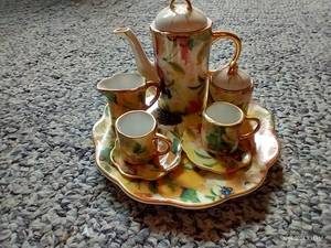 lot 156 image: Mini Tea Set