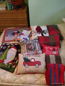 lot 178 image: Holiday Pillows, Shawls, Rugs
