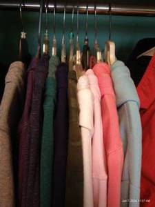 lot 194 image: Lot of 10 Plain Zip-up Hoodies