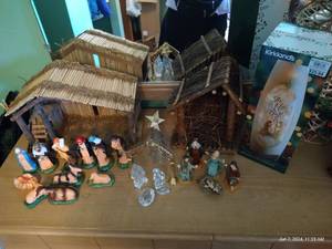 lot 201 image: Nativities