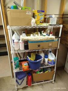 lot 257 image: Cleaning & Household Supplies
