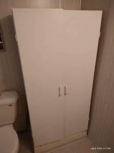 lot 267 image: White Bathroom Closet
