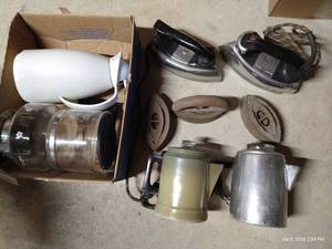 lot 291 image: Vintage Coffee Pots & Antique Irons