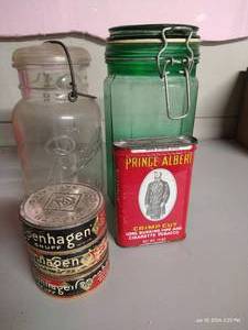 lot 335 image: Vntg Tins & Jars