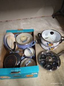 lot 354 image: Paula Dean, Double Boiler, Other Pans