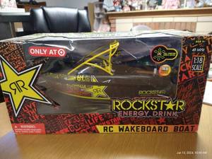 lot 382 image: NIB Rockstar RC Boat