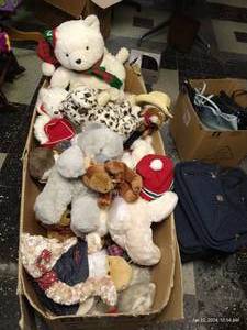 lot 389 image: Big Box Stuffed Animals