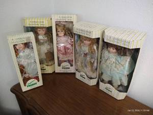 lot 413 image: Five Seymour Mann Porcelain Dolls
