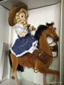 lot 422 image: Butterfly Kisses #3 Cowgirl Doll