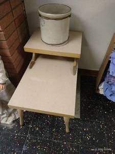 lot 457 image: Side Table & Crock