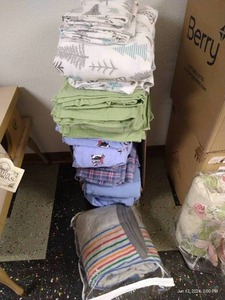 lot 469 image: Full Flannel Sheets & Soft Blanket