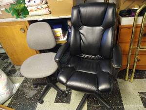 lot 478 image: Two Office Chairs