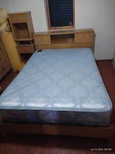 lot 517 image: Handmade Full Headboard & Bed