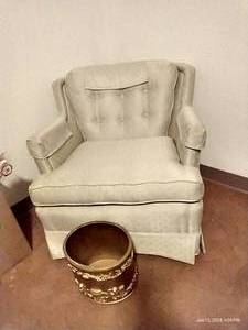 lot 528 image: Upholstered Chair & Heavy Waste Basket