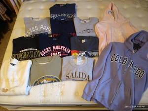 lot 565 image: (12) Colorado Themed Sweatshirts & Hoodies